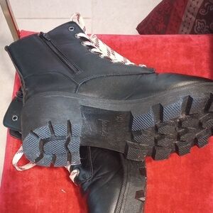Black Lace-Up Women's Boots